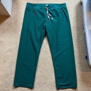 Hunter green Livingston scrub pant